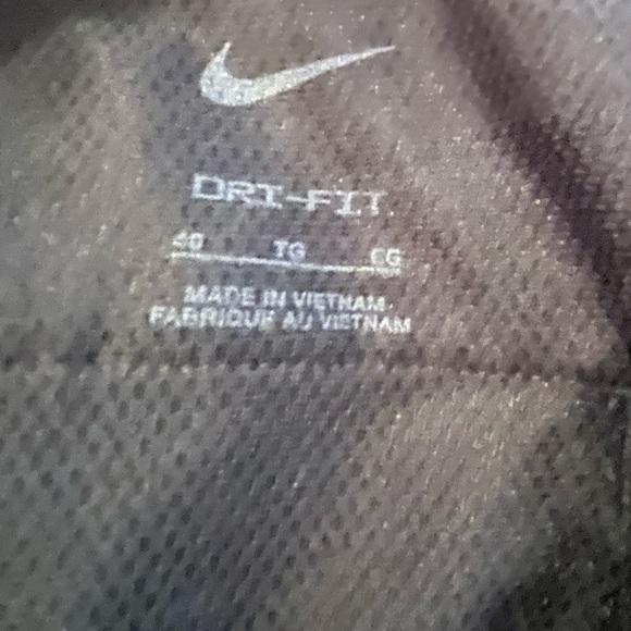 Nike Golf Men's Black Flat Front Shorts - Picture 5 of 7